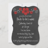 Wild Red Roses Chalkboard Bridal Shower Invitation Kaart (Voorkant)