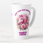 "Wild Roos Spirit"Coquette Vrouw T Shirt Latte Mok (Rechterhoek)