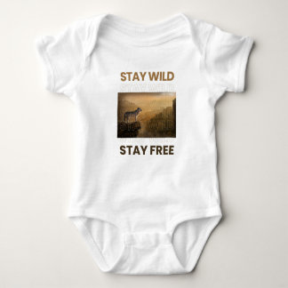 "Wild Spirit Baby T-shirt - Stijlvolle Wolf Print"