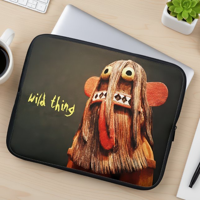 Wild Thing Quote Schattige Fun Kachina Doll Face B Laptop Sleeve (Creator heeft geüpload)