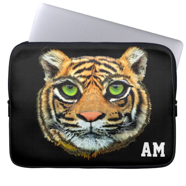 Wild Tiger Face op Black Monogrammed Laptop Sleeve (Voorkant)
