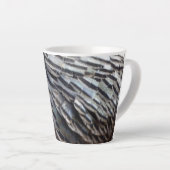 Wild Turkey Feathers II Abstract Natuur Design Latte Mok (Rechterhoek)
