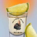 Wild Turkey Hunting Funny Sports Outdoor Quote Shot Glas<br><div class="desc">Dit is waar de lood met het hoofd samenkomt,  een geweldig glaasje voor de enthousiaste kalkoenjager die graag grote Tom-kalkoenen in de struik steekt tijdens het kalkoenseizoen. Gobble gobble,  dit is een geweldig glas voor je thuisbar of man grot.</div>