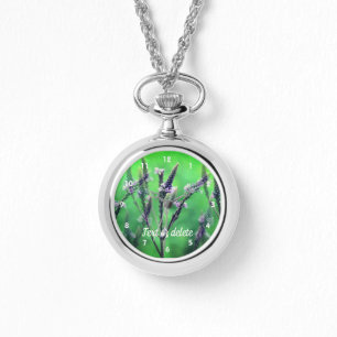 Wild Vervain Flower Abstract gepersonaliseerd Horloge