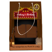 Wild West Cowboy Thmed Birthday Guest Favor Medium Cadeauzakje (Voorkant)