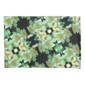 Wild White Rambling Rozen Floral Kussensloop (Voorkant)