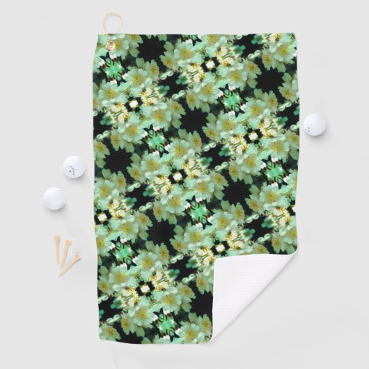 Wild White Rambling Rozen Floral Pattern Golfhanddoek (Insitu)