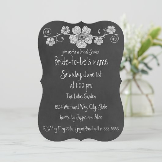 Wild White Roses Chalkboard Vrijgezellenfeest Kaart (Staand voorkant)