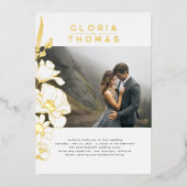 Wildbloemen Elegante moderne bruiloft foto Folie Uitnodiging (Voorkant)