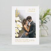 Wildbloemen Elegante romantische bruiloft foto Folie Uitnodiging (Staand Voorkant)