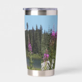 Wildbloemen in het natuurpark Rainier Geïsoleerde Drinkbeker (Rechts)