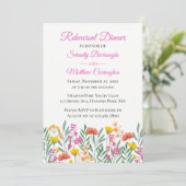 Wildbloemen roze bloemenbruiloft repetitie diner kaart (Staand voorkant)
