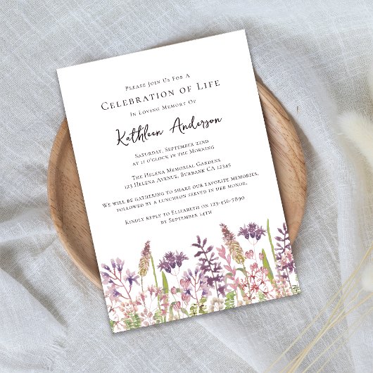 Wildbloemen Viering van het begrafenisherdenkingsp Kaart