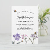 Wildbloemen violette roze bijen luxe verjaardag kaart (Staand voorkant)