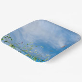 Wildbloemgrens aan de zomerhemel papieren bordje (Gebogen)