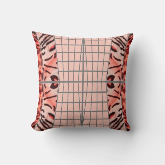Wildcat Matrix - Bengal Cat Leopard Pink Pillow Kussen (Voorkant)