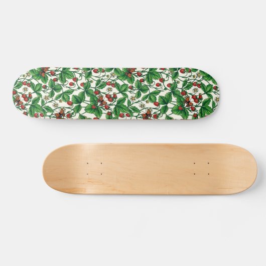 Wilde aardbeien op gebroken wit persoonlijk skateboard (Horizontaal)