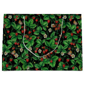 Wilde aardbeien op zwart groot cadeauzakje (Voorkant)