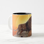 Wilde Afrikaanse katten, leeuwin en leeuw Tweekleurige Koffiemok (Voorkant links)