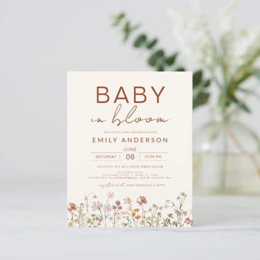 Wilde Baby in het Baby shower Bloom Terracotta (Staand voorkant)