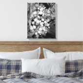 Wilde bessen zwart en wit canvas afdruk (Insitu (Slaapkamer))