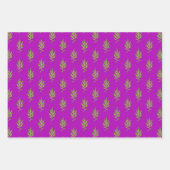 Wilde bladeren op een set inpakpapier (Voorkant)