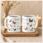 Wilde bloem boho bloem vlinder bij inspirerend koffiemok