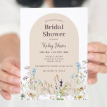 Wilde bloem Bridal Shower Kaart<br><div class="desc">Wilde bloem Bridal Shower Invitation Girl,  Wildflower,  Daisy,  Modern Bridal Shower Invitation Wording kan elke keer worden veranderd.</div>