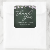 Wilde bloem en varen op bosgroen vierkante sticker (Tas)