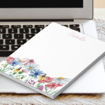 Wilde bloem Kader  Gepersonaliseerd Notitieblok<br><div class="desc">notitieblok van de wilde bloem om met jouw naam te personaliseren. Het bloemontwerp van deze waterverf heeft een rand van wilde bloemen,  inclusief papaver,  madeliefje,  conefloer en cornflower,  met handlettertypografie.</div>
