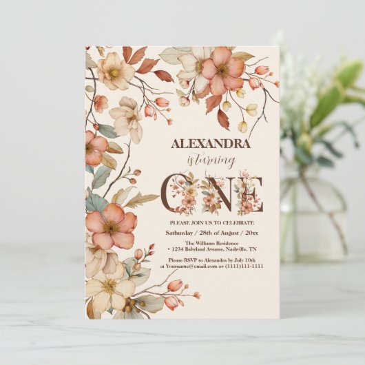 Wilde bloem Theme Girl 1st Birthday Kaart (Staand voorkant)