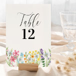 Wilde bloem Weduwdnummer Kaart<br><div class="desc">Wildflower Wedding Reception Table Number dat je kunt aanpassen met elk tabelnummer, versierd met delicate wilde bloemen en prachtige kalligrafie. Dit ontwerp van de waterverf van de wilde bloem heeft een strakke beembloem in roze lila oranje blauw en geel. Ideaal voor lente- en zomerthema's, van bloementuin tot organische boho. Als...</div>