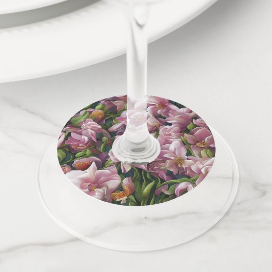 Wilde bloemafdrukken wijnglaslabel (Dichtbij)