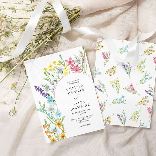 Wilde bloembeemdarm Elegant Floral Wedding Kaart