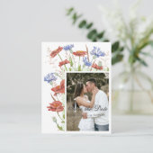 Wilde bloemen bruiloft met foto's op datum briefkaart (Staand voorkant)