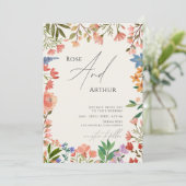 Wilde Bloemen Bruiloft Whimsical Minimalistisch Kaart (Staand voorkant)