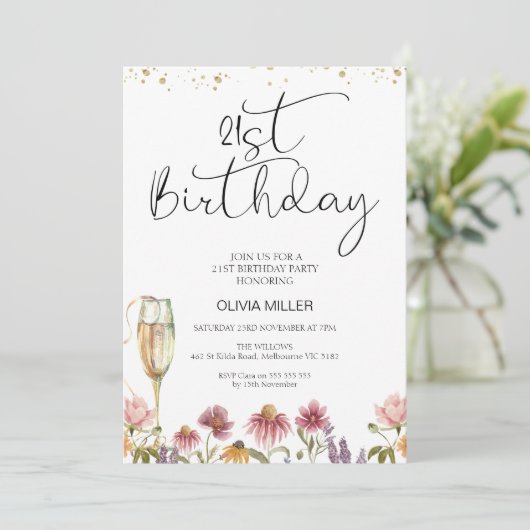Wilde bloemen Champagne Glass 21st Birthday Kaart (Staand voorkant)