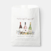 Wilde bloemen Cheers to Love Wine Bottles Weddensc Bedankzakje (Voorkant)