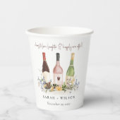 Wilde bloemen Cheers to Love Wine Bottles Weddensc Papieren Bekers (Voorkant)