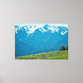 Wilde bloemen en bergen canvas afdruk