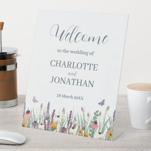 Wilde bloemen en Butterflies Wedding Reclamebord Met Voetstuk (Insitu)
