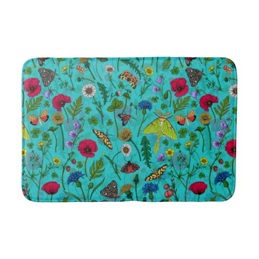 Wilde bloemen en motten op blauwgroen badmat (Voorkant)