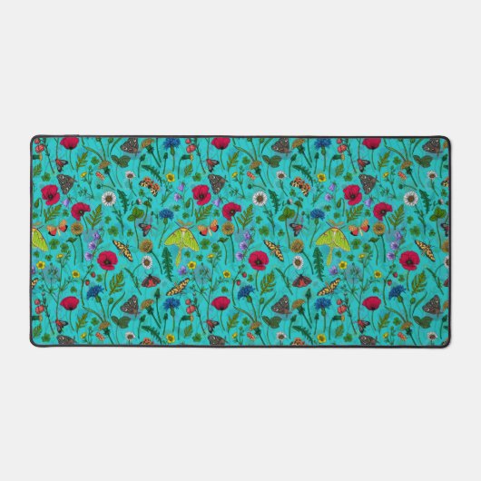 Wilde bloemen en motten op blauwgroen bureaumat (Voorkant)