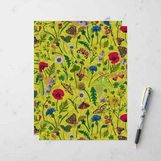 Wilde bloemen en motten op groen (Voorkant / Achterkant in situ)