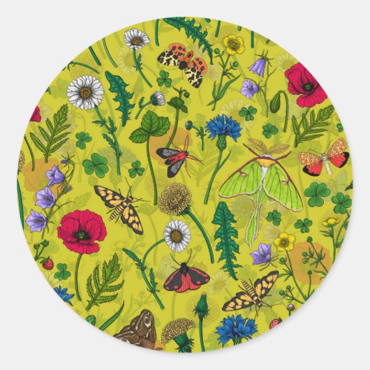 Wilde bloemen en motten op groen ronde sticker (Voorkant)