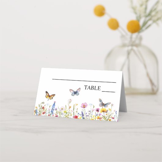 Wilde bloemen en vlinders Elegante bruiloft Plaatskaartje (Voorkant)