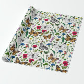 Wilde bloemen en vlinders op wit cadeaupapier (Uitgerold)