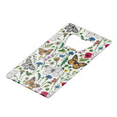 Wilde bloemen en vlinders op wit creditkaart flessenopener (Voorkant Gekanteld)