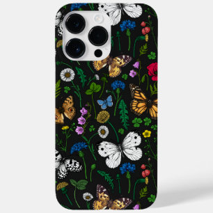 Wilde bloemen en vlinders op zwart Case-Mate iPhone 14 pro max hoesje