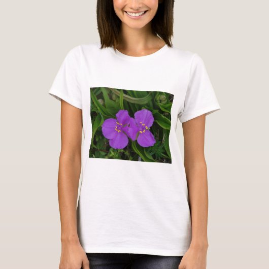 Wilde bloemen Fuchsia Spiderwort Hot Springs Gifts T-shirt (Voorkant)